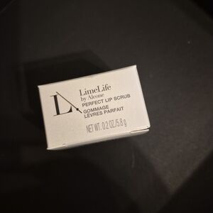 LimeLife by Alcone Perfect Lip Scrub – NIB – 0.20 oz